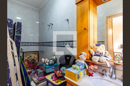 Casa à venda com 300m², 4 quartos e 3 vagas Casa à venda com 300m², 4 quartos e 3 vagasBanheiro da Suíte 2