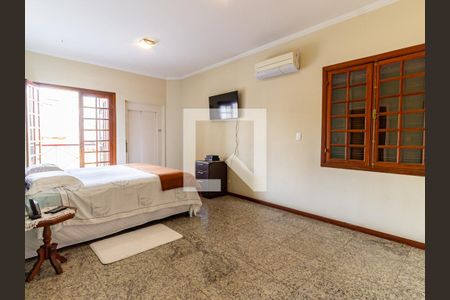 Casa à venda com 300m², 4 quartos e 3 vagas Casa à venda com 300m², 4 quartos e 3 vagasSuíte 3