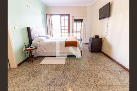 Casa à venda com 300m², 4 quartos e 3 vagas Casa à venda com 300m², 4 quartos e 3 vagasSuíte 3