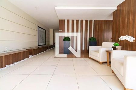 Apartamento à venda com 74m², 2 quartos e 1 vagaHall de entrada