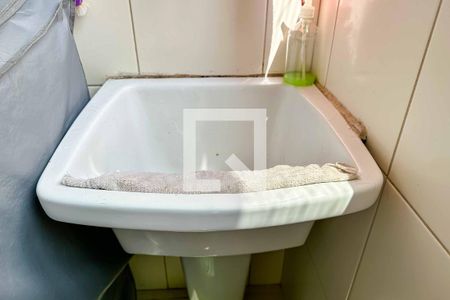 Apartamento à venda com 70m², 2 quartos e 1 vagaÁrea de Serviço