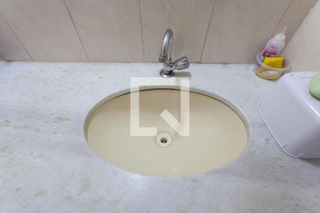 Apartamento à venda com 75m², 3 quartos e 1 vaga Apartamento à venda com 75m², 3 quartos e 1 vagaBanheiro da Suíte
