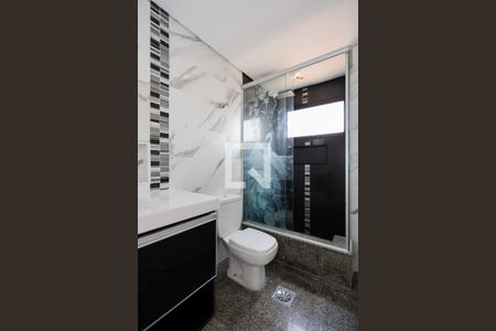 Apartamento à venda com 236m², 4 quartos e 3 vagasBanheiro do Quarto 1