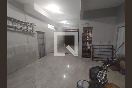 Casa à venda com 280m², 3 quartos e 3 vagasGaragem
