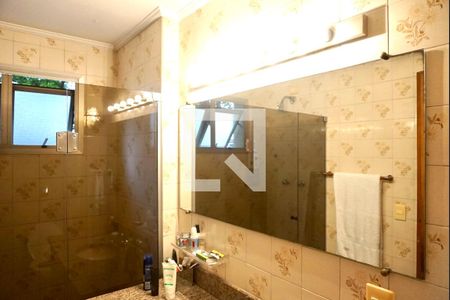 Apartamento à venda com 331m², 4 quartos e 4 vagas Apartamento à venda com 331m², 4 quartos e 4 vagasBanheiro suite 3