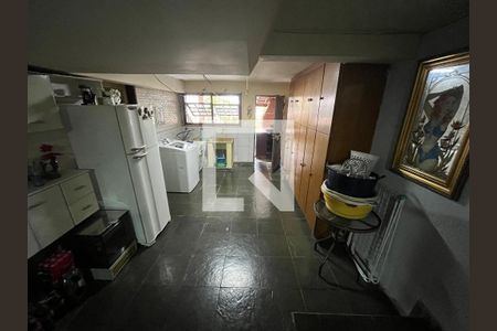 Casa à venda com 160m², 2 quartos e 2 vagasÁrea de Serviço