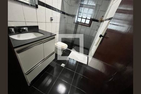 Casa à venda com 160m², 2 quartos e 2 vagasBanheiro da Suíte