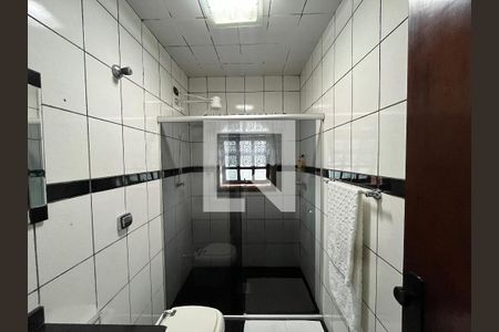 Casa à venda com 160m², 2 quartos e 2 vagasBanheiro da Suíte