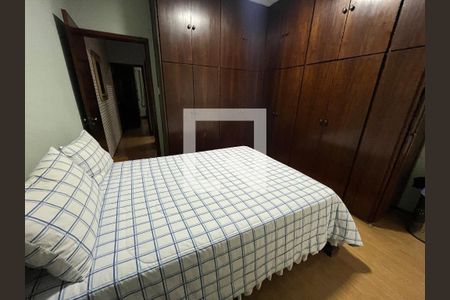 Casa à venda com 160m², 2 quartos e 2 vagasSuite