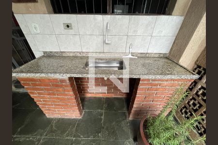 Casa à venda com 160m², 2 quartos e 2 vagasÁrea comum - Churrasqueira
