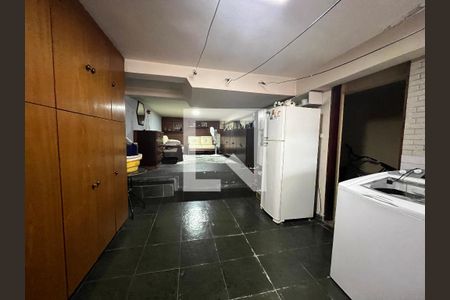 Casa à venda com 160m², 2 quartos e 2 vagasÁrea de Serviço