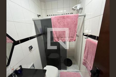 Casa à venda com 160m², 2 quartos e 2 vagasBanheiro