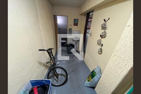 Casa à venda com 160m², 2 quartos e 2 vagasDespensa