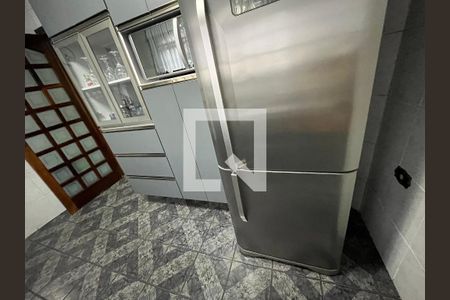 Casa à venda com 160m², 2 quartos e 2 vagasCozinha