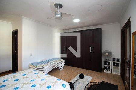 Casa à venda com 396m², 4 quartos e 6 vagas Casa à venda com 396m², 4 quartos e 6 vagasSuíte 1