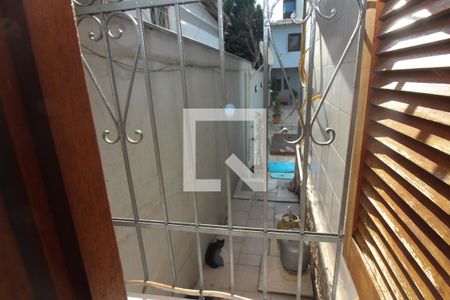 Casa à venda com 396m², 4 quartos e 6 vagas Casa à venda com 396m², 4 quartos e 6 vagasVista do Escritório