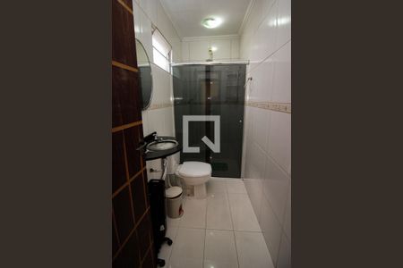 Casa à venda com 396m², 4 quartos e 6 vagas Casa à venda com 396m², 4 quartos e 6 vagasBanheiro da Suíte 1