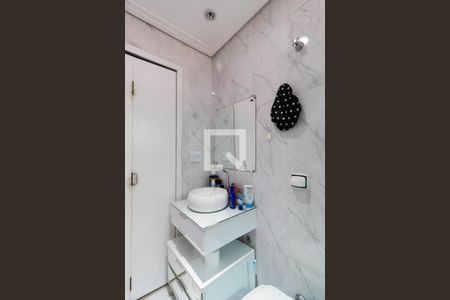 Casa à venda com 300m², 3 quartos e 4 vagas Casa à venda com 300m², 3 quartos e 4 vagasBanheiro