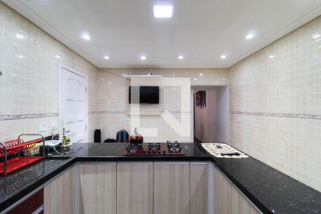 Casa à venda com 300m², 3 quartos e 4 vagas Casa à venda com 300m², 3 quartos e 4 vagasCozinha