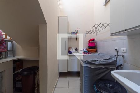 Casa à venda com 170m², 3 quartos e 2 vagas Casa à venda com 170m², 3 quartos e 2 vagas 2 Área de Serviço