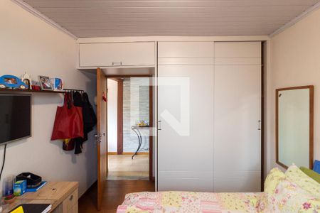 Casa à venda com 170m², 3 quartos e 2 vagas Casa à venda com 170m², 3 quartos e 2 vagas3 Quarto