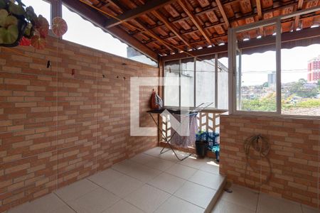 Casa à venda com 170m², 3 quartos e 2 vagas Casa à venda com 170m², 3 quartos e 2 vagas1 Área de Serviço