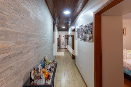 Casa à venda com 170m², 3 quartos e 2 vagas Casa à venda com 170m², 3 quartos e 2 vagasHall de Distribuição