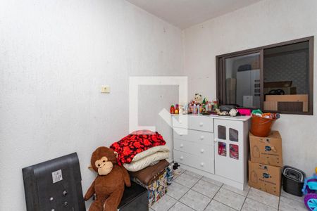 Casa à venda com 163m², 4 quartos e 2 vagas Casa à venda com 163m², 4 quartos e 2 vagasEdícula - quarto