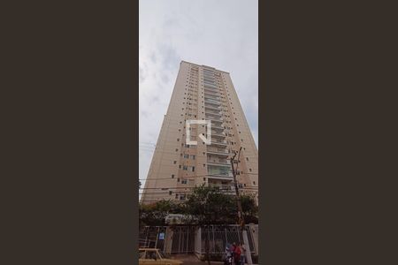 Apartamento para alugar com 58m², 2 quartos e 1 vagaFachada - Plaquinha