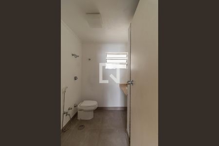 Apartamento à venda com 140m², 3 quartos e 1 vaga Apartamento à venda com 140m², 3 quartos e 1 vagaBanheiro