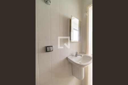 Apartamento à venda com 140m², 3 quartos e 1 vaga Apartamento à venda com 140m², 3 quartos e 1 vagaLavabo