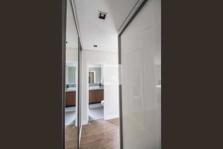 Apartamento à venda com 158m², 3 quartos e 3 vagasCloset da suíte 1