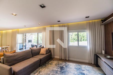 Sala de TV de apartamento à venda com 3 quartos, 158m² em Centro Empresarial Tamboré, Santana de Parnaíba