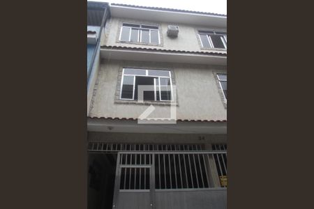 Casa à venda com 196m², 3 quartos e 1 vagaFachada