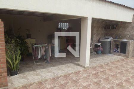 Casa à venda com 196m², 3 quartos e 1 vagaÁrea Externa