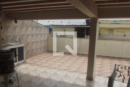 Casa à venda com 196m², 3 quartos e 1 vagaÁrea Externa