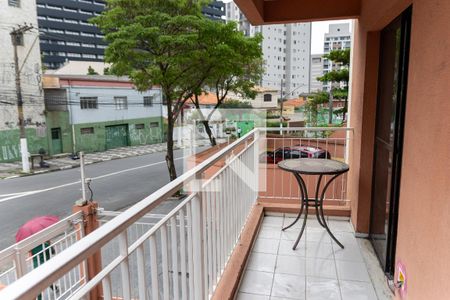 Apartamento à venda com 72m², 3 quartos e 1 vaga Apartamento à venda com 72m², 3 quartos e 1 vagaVaranda