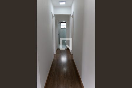 Apartamento à venda com 72m², 3 quartos e 1 vaga Apartamento à venda com 72m², 3 quartos e 1 vagaCorredor