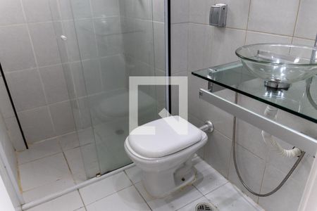 Apartamento à venda com 72m², 3 quartos e 1 vaga Apartamento à venda com 72m², 3 quartos e 1 vagaBanheiro Social