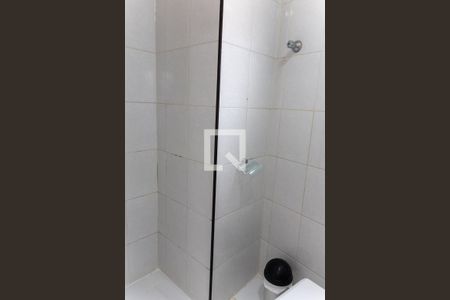 Apartamento à venda com 72m², 3 quartos e 1 vaga Apartamento à venda com 72m², 3 quartos e 1 vagaBanheiro do Quarto 2