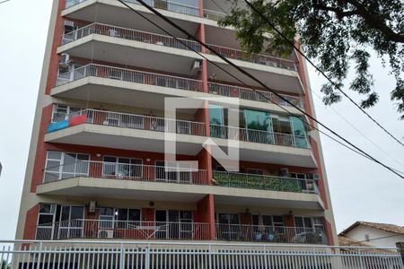 Apartamento à venda com 86m², 3 quartos e 1 vaga Apartamento à venda com 86m², 3 quartos e 1 vagaFachada