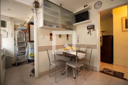 Apartamento à venda com 72m², 3 quartos e 1 vaga Apartamento à venda com 72m², 3 quartos e 1 vagaCozinha