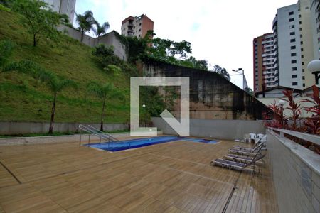 Apartamento à venda com 44m², 1 quarto e 1 vagaÁrea comum - Piscina