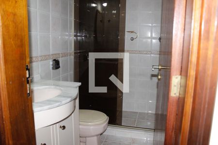 Apartamento à venda com 205m², 3 quartos e 2 vagasBanheiro Social