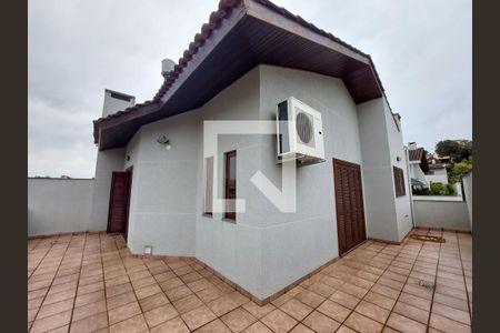 Apartamento à venda com 205m², 3 quartos e 2 vagasCobertura