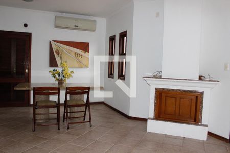 Apartamento à venda com 205m², 3 quartos e 2 vagasCobertura