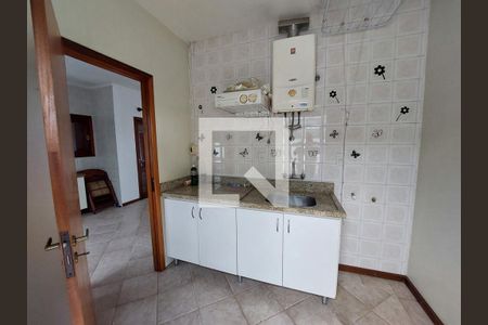 Apartamento à venda com 205m², 3 quartos e 2 vagasLavanderia