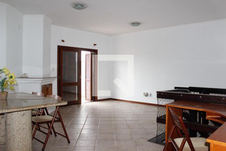 Apartamento à venda com 205m², 3 quartos e 2 vagasCobertura