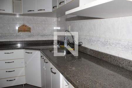 Apartamento à venda com 205m², 3 quartos e 2 vagasCoziCozinhanha