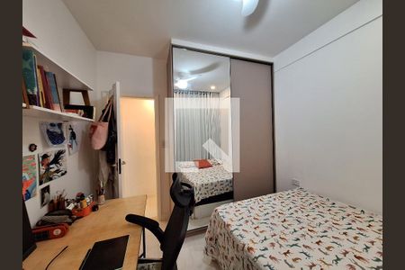 Quarto de apartamento para alugar com 4 quartos, 88m² em Botafogo, Rio de Janeiro